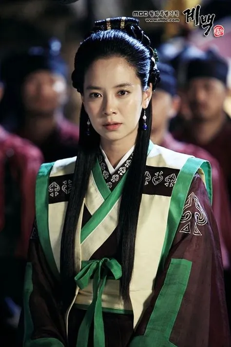 voh-giai-ma-suc-hut-cua-song-ji-hyo-voh.com.vn-anh11