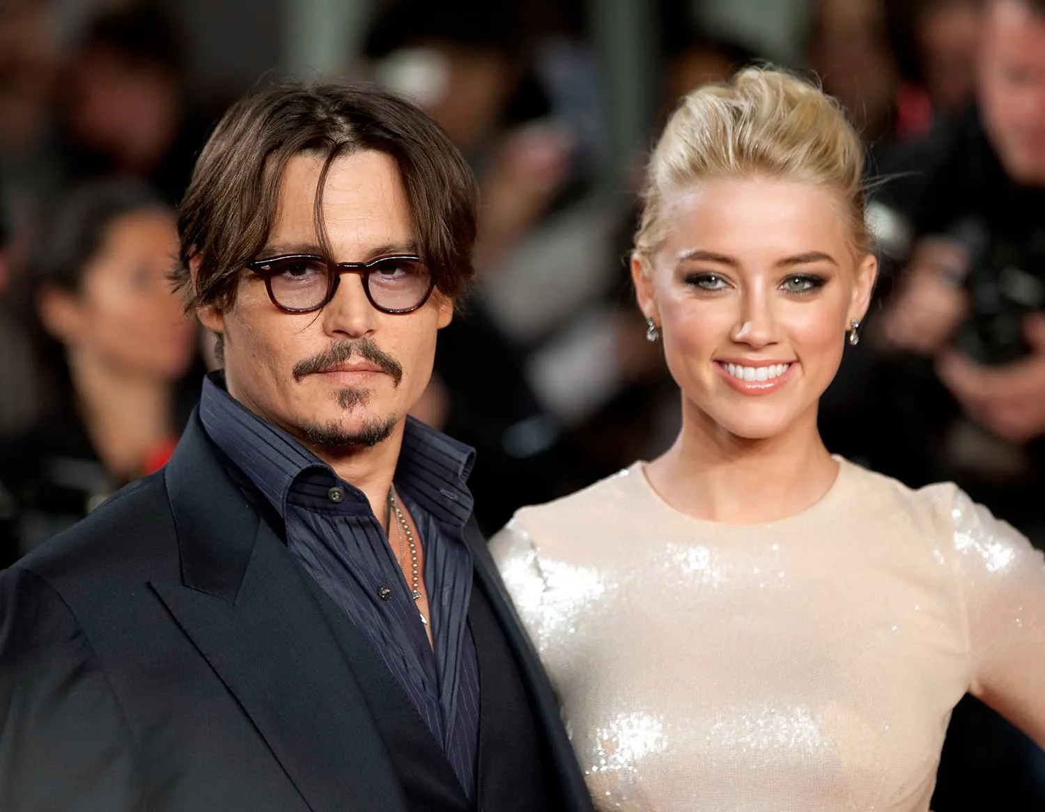 johnny-depp-tieu-su-amber-heard-dao-mo-11