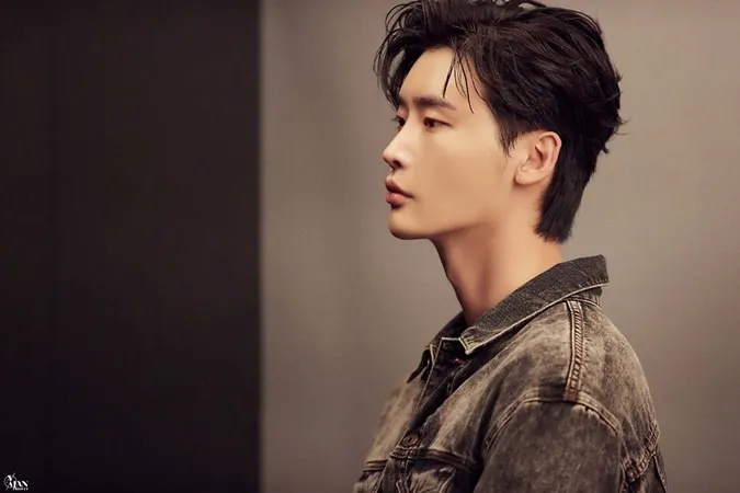 Tiểu sử Lee Jong Suk: Nam thần