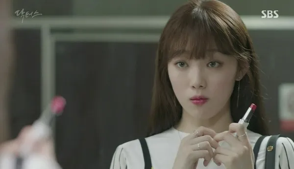 voh-lee-sung-kyung-dai-su-cua-laneige-2